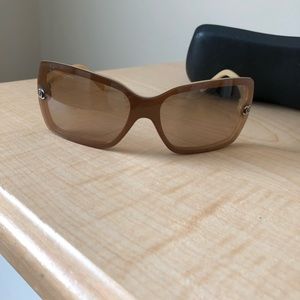 Authentic Chanel Sunglasses, rectangular tan